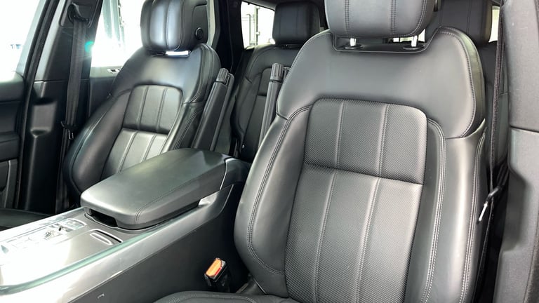 2019 Land Rover Range Rover Sport 3.0 SD V6 HSE SUV 5dr Diesel Auto 4WD Euro 6 (s/s) (306 ps) SUV...