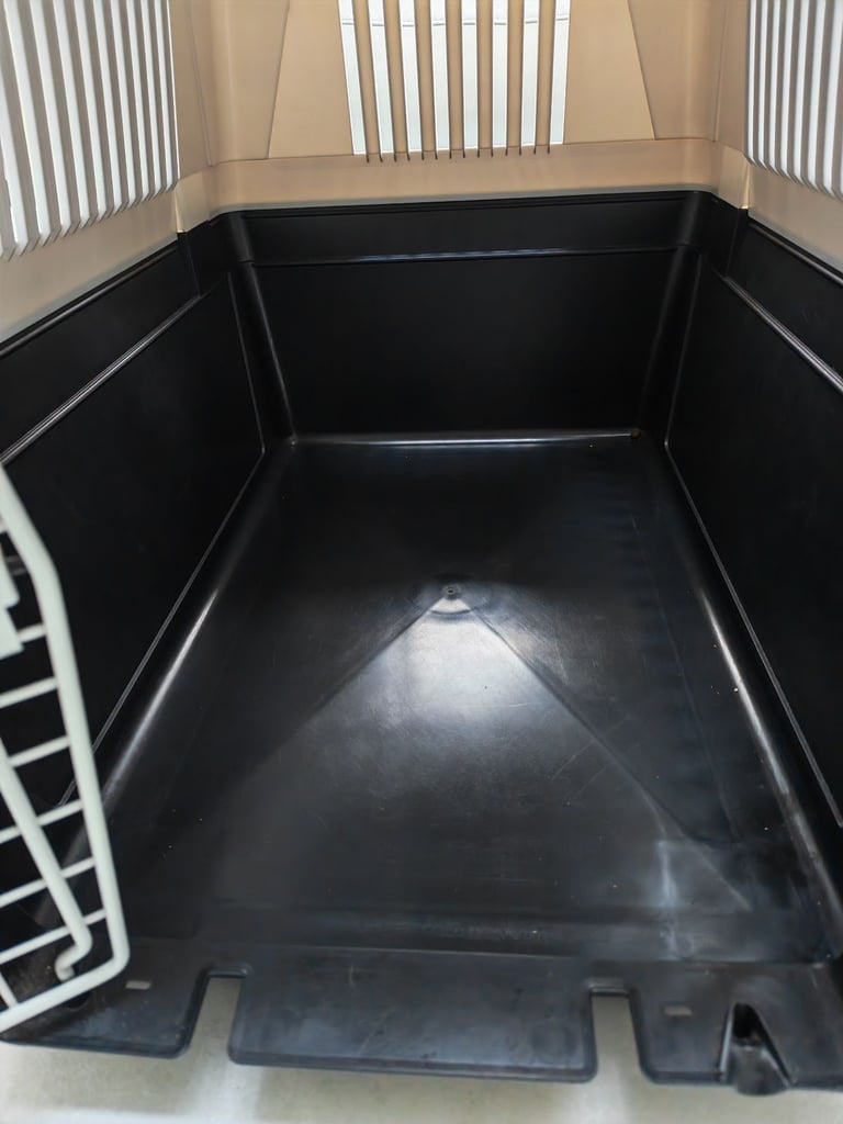 Ferplast Atlas 40 dog crate