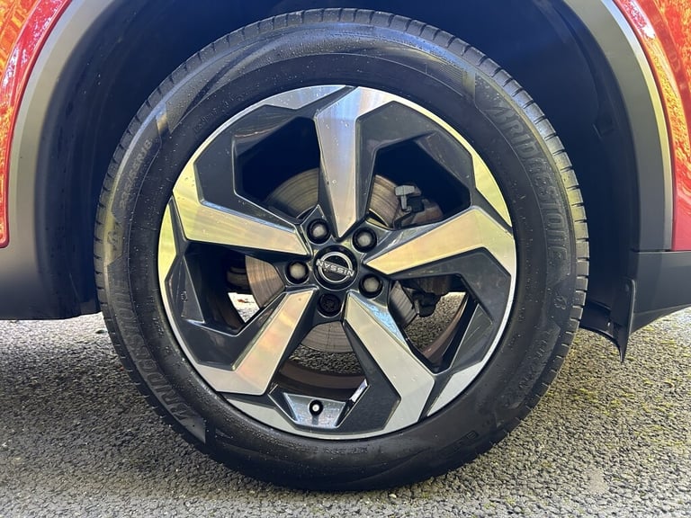 2022 Nissan Qashqai 1.3 DIG-T N-CONNECTA MHEV 5DR Manual Hatchback PETROL Manual