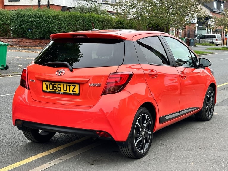 2016 Toyota Yaris 1.33 VVT-i Orange Edition 5dr HATCHBACK Petrol Manual