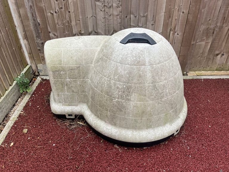 Igloo Dog’s Home FREE!