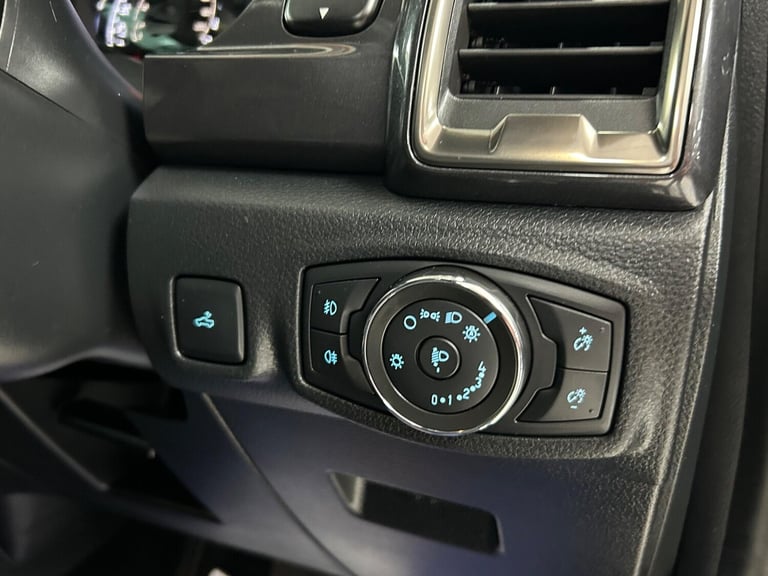 2023 Ford Ranger 2.0 EcoBlue Wildtrak Auto 4WD Euro 6 (s/s) 4dr PICK UP Diesel Automatic