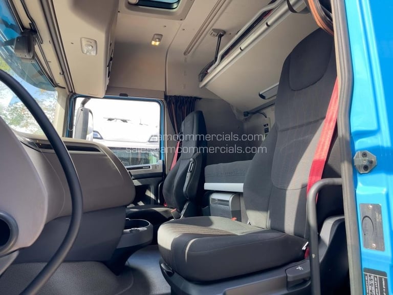 2020 (20) DAF XF 480 6X2 TAG AXLE SPACECAB