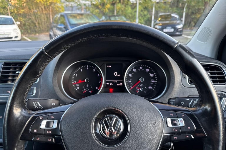 2017 Volkswagen Polo 1.0 Match Edition Euro 6 (s/s) 5dr Hatchback PETROL Manual