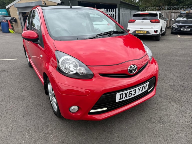 image for TOYOTA AYGO 1.0 VVT-i Mode 2013