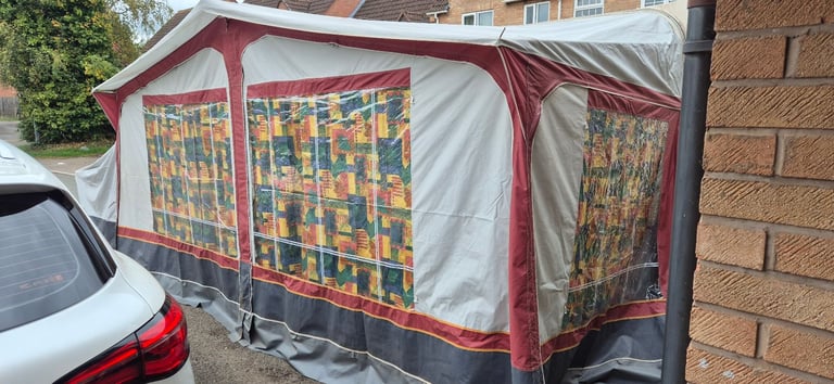 DOREMA caravan awning with annex room, inner tent, curtains and wheel skirt, size 8 (840)