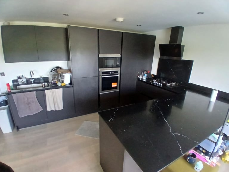 Double Room With ALL BILLS INCLUDED In South Croydon