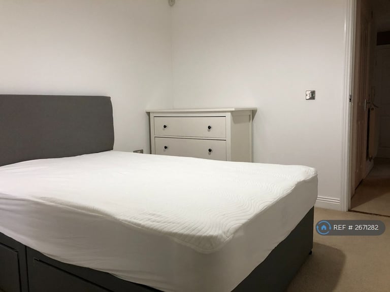 2 bedroom flat in Heath, Cardiff, CF14 (2 bed) (#2671282)