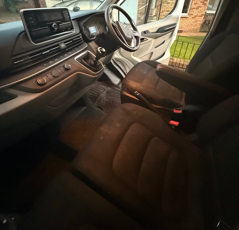 MAXUS DELIVER 9, Panel Van, 2021, Manual, 1996 (cc)