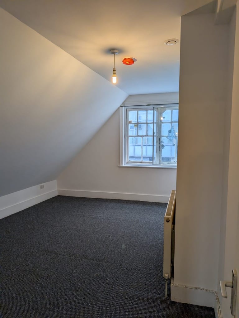 one/two bed room 