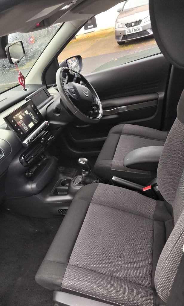 Citroen, C4 CACTUS, Hatchback, 2017, Manual, 1199 (cc), 5 doors