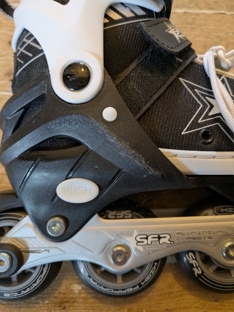 SFR Pulsar inline skate adjustable size 12-2