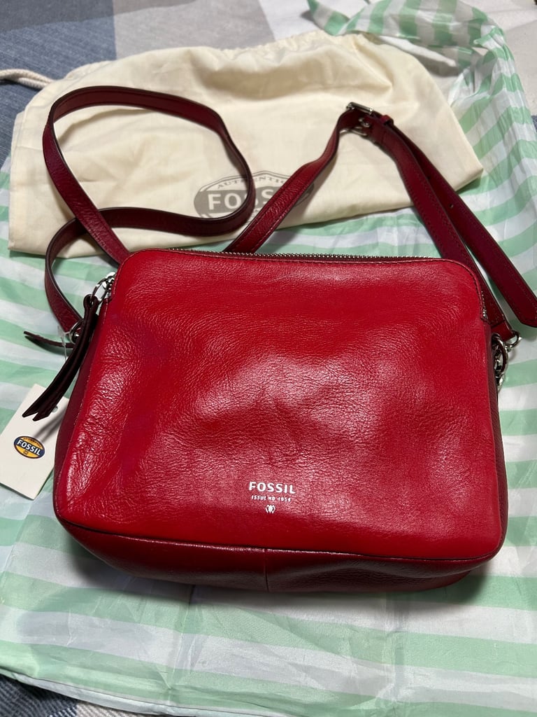image for Fossil Handbag Red