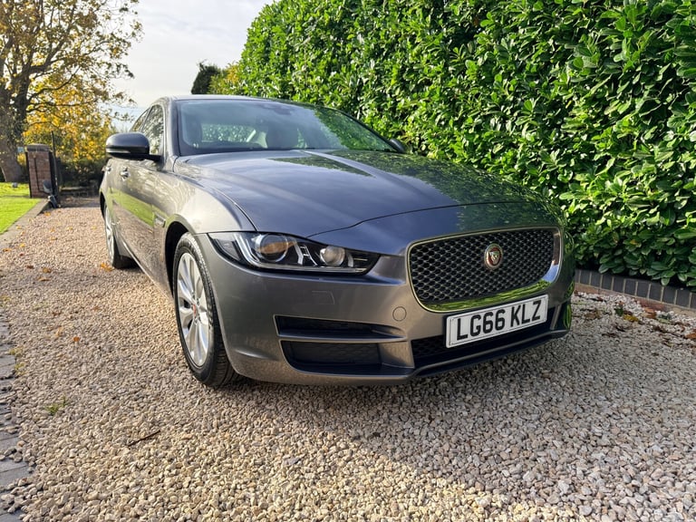 2016 Jaguar XE 2.0d Portfolio 4dr SALOON Diesel Manual