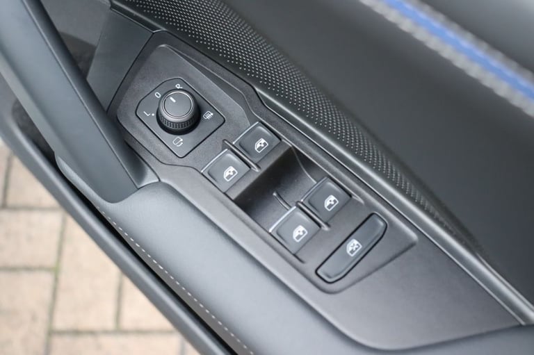 2025 Volkswagen Tiguan 1.5 ETSI R-LINE DSG Estate PETROL Automatic