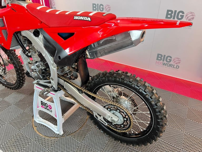 Honda CRF 250 2025 - Only 17 Hours - Stock