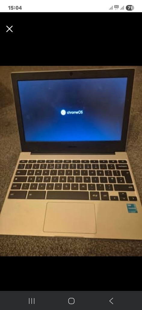 image for Samsung galaxy chrome book go