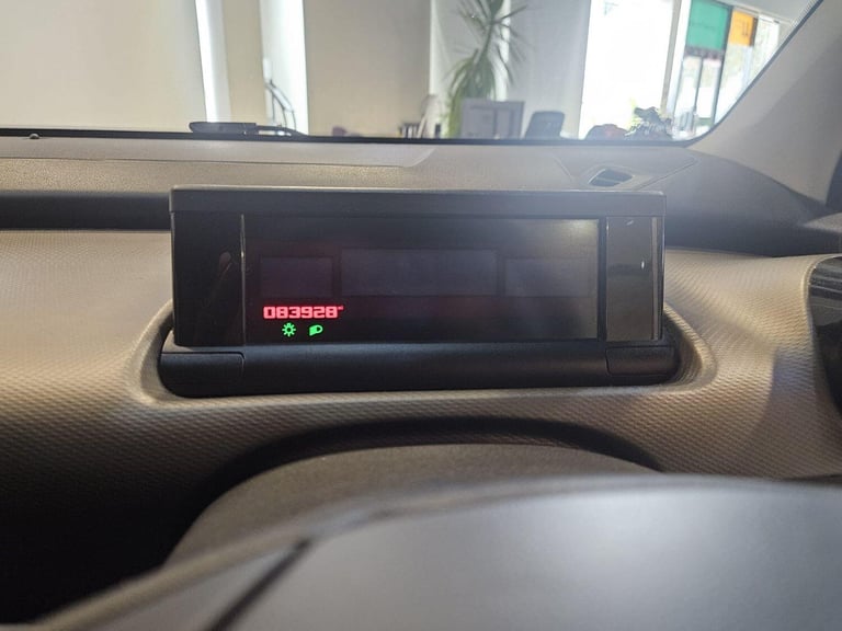 CITROEN C4 CACTUS 1.6 BlueHDi Flair 2016