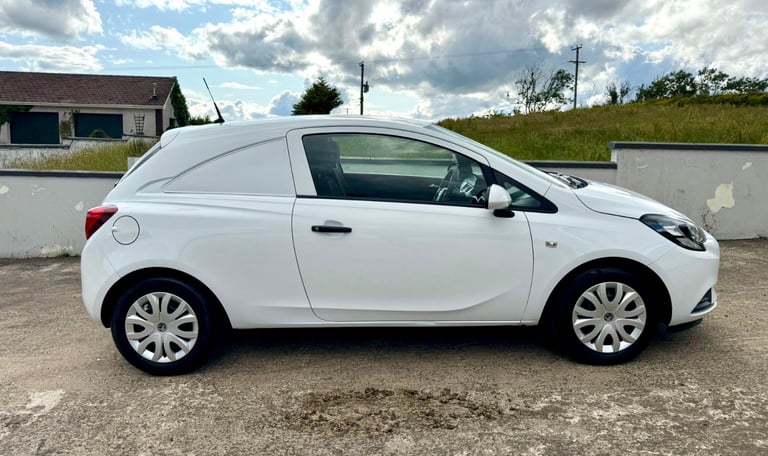 🏁 2015 Facelift Vauxhall Corsa Van 1.3 CDTi Ecoflex 75- PSVD, FSH, Bluetooth & DAB (No Vat) 🏁