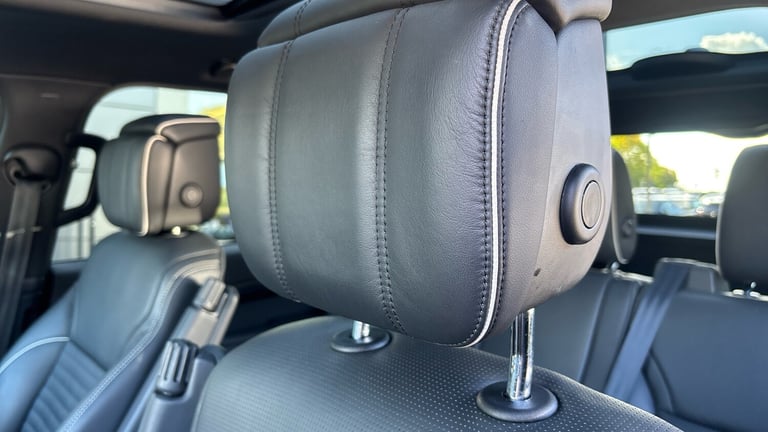2021 Land Rover Discovery 3.0 D300 R-Dynamic HSE 5dr Auto Diesel Station Wagon Station Wagon Dies...