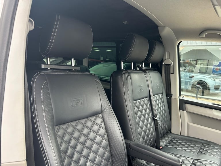  Volkswagen Transporter 2.0 TDI T32 BlueMotion Tech Trendline Kombi FWD LWB Euro 6 (s/s) 5dr Dies...