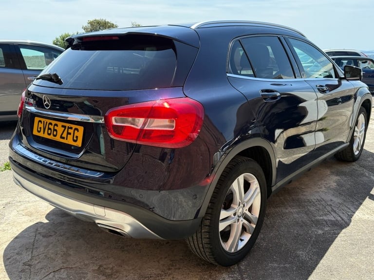 2017 66 MERCEDES-BENZ GLA 2.1 GLA200D SPORT (EXECUTIVE) SUV 5DR DIESEL 7G-DCT EU