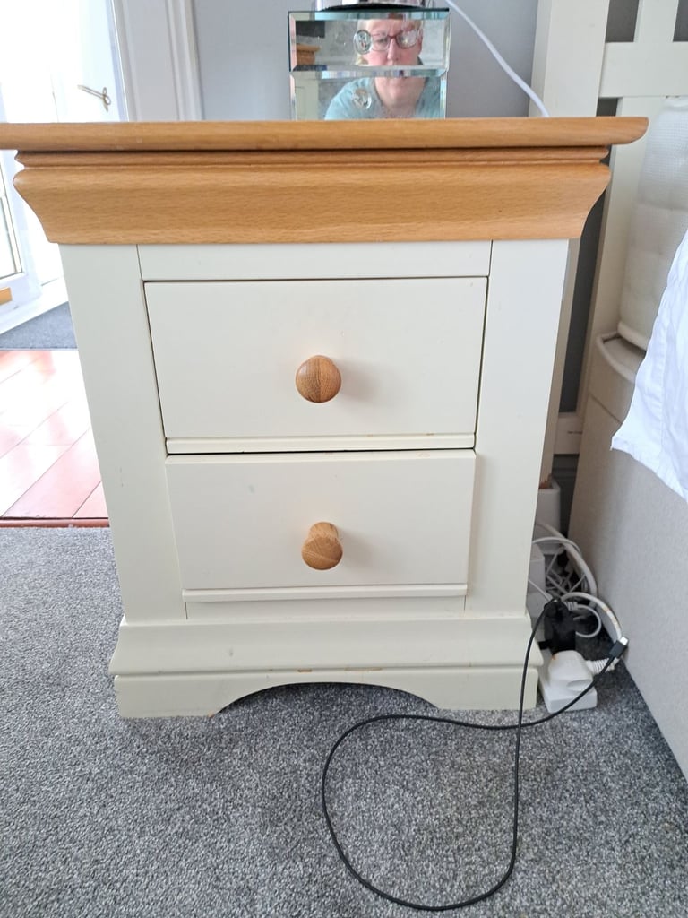 Bedroom furniture 