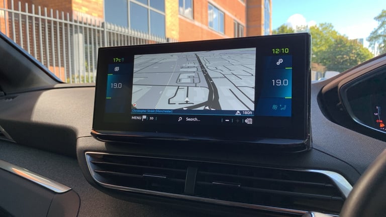 2024 Peugeot 3008 1.6 12.4kWh Allure SUV 5dr Petrol Plug-in Hybrid e-EAT Euro 6 (s/s) (180 ps SUV...