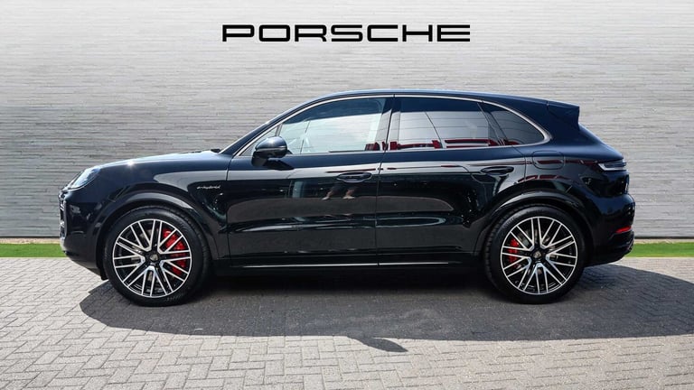 2025 Porsche Cayenne Estate Turbo E-Hybrid 5dr Tiptronic S Estate Plug-In Hy Automatic