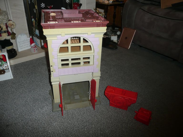 Original Ghostbusters Fire Station