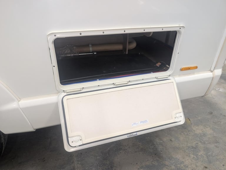BESSACARR 496 SIX BERTH MOTORHOME FIAT DUCATO ** ONE OWNER SUPER LOW MILES!!**