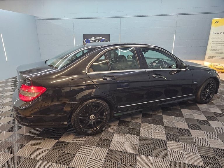 2010 Mercedes-Benz C-Class 1.8 C180 BlueEfficiency Sport Auto Euro 5 4dr SALOON Petrol Automatic