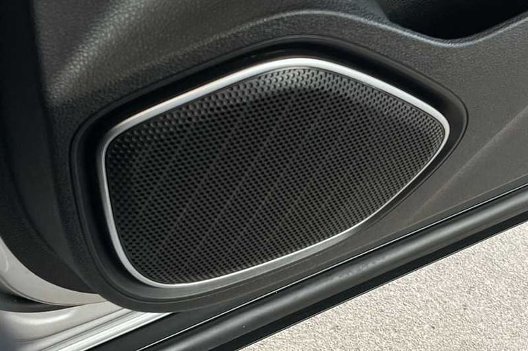 2023 MG MG HS 1.5 T-GDI PHEV SE 5dr Auto ESTATE PETROL/ELECTRIC Automatic