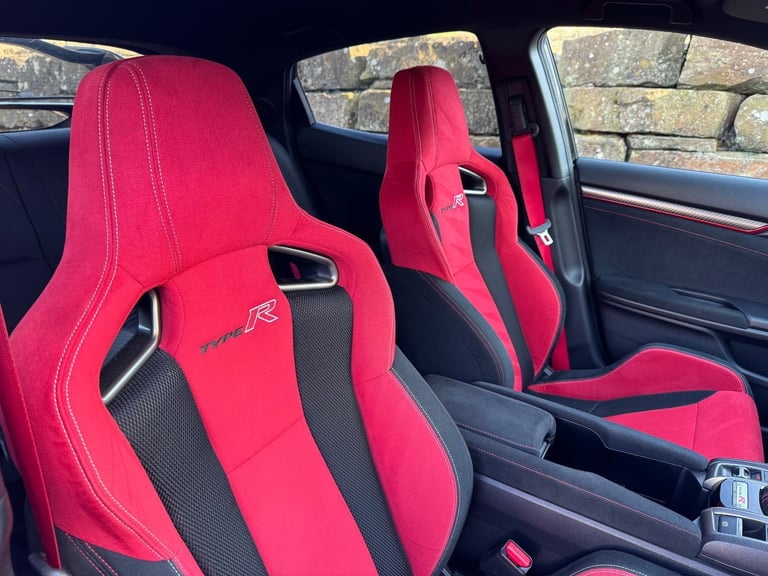 2018 (68) HONDA CIVIC 2.0 VTEC TYPE R GT 5DR MANUAL - 16,600 miles - 