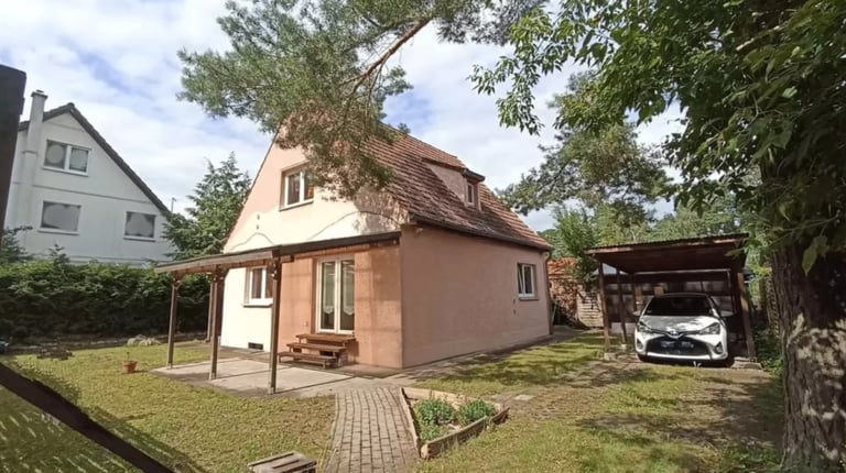 Spread the balance over 15 years - house in Berlin Germany