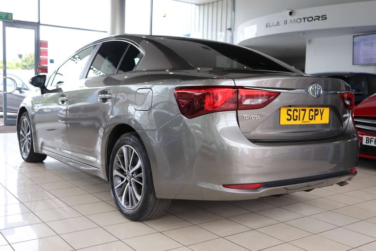 2017 Toyota Avensis 2.0 Avensis Business Edition+ D-4D 4dr Saloon Diesel Manual