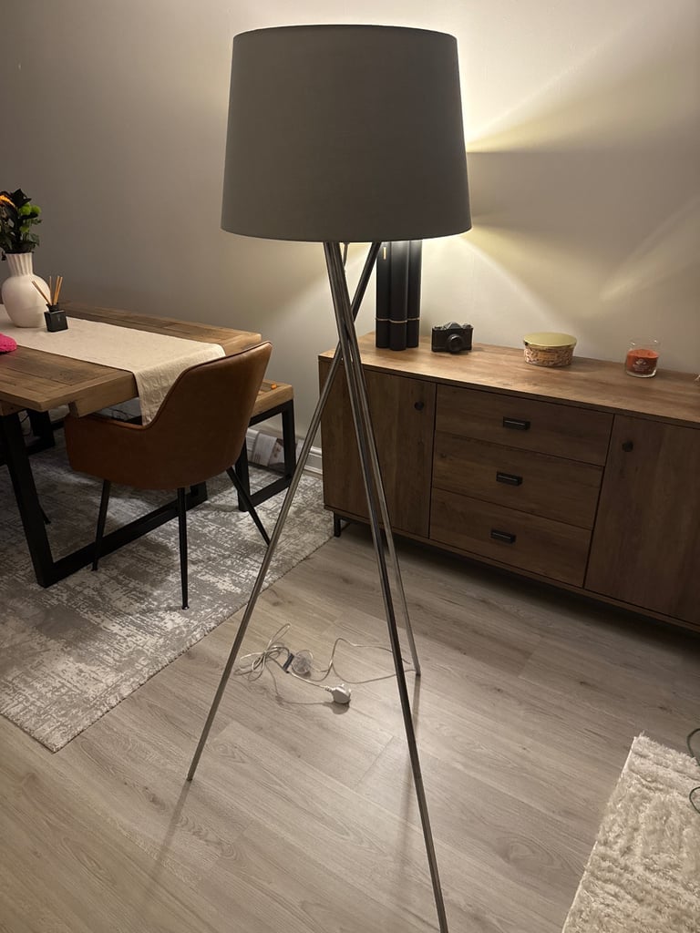 image for Tripod chrome lamp with light grey shade