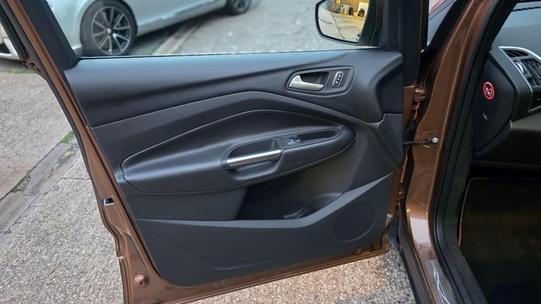 FORD KUGA 1.6T EcoBoost Titanium X Auto AWD Euro 5 (s/s) 5dr 2014