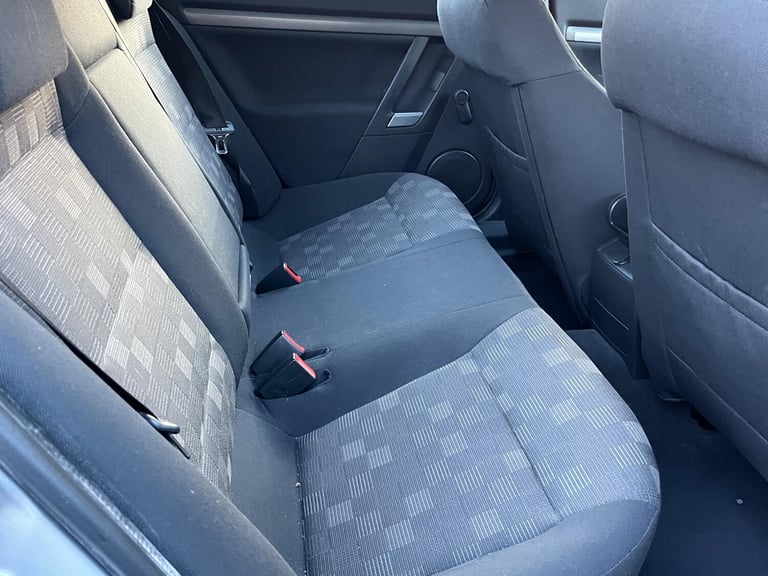 2007 Vauxhall Vectra 1.9 CDTi SRi [150] 5dr Auto HATCHBACK DIESEL Automatic