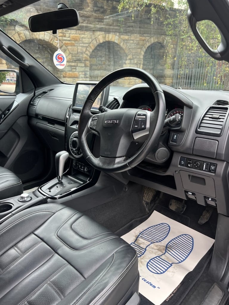 2021 Isuzu D-Max 1.9 TD Blade Pickup Double Cab 4dr Diesel Auto 4WD Euro 6 (164 ps) PICK UP Diese...