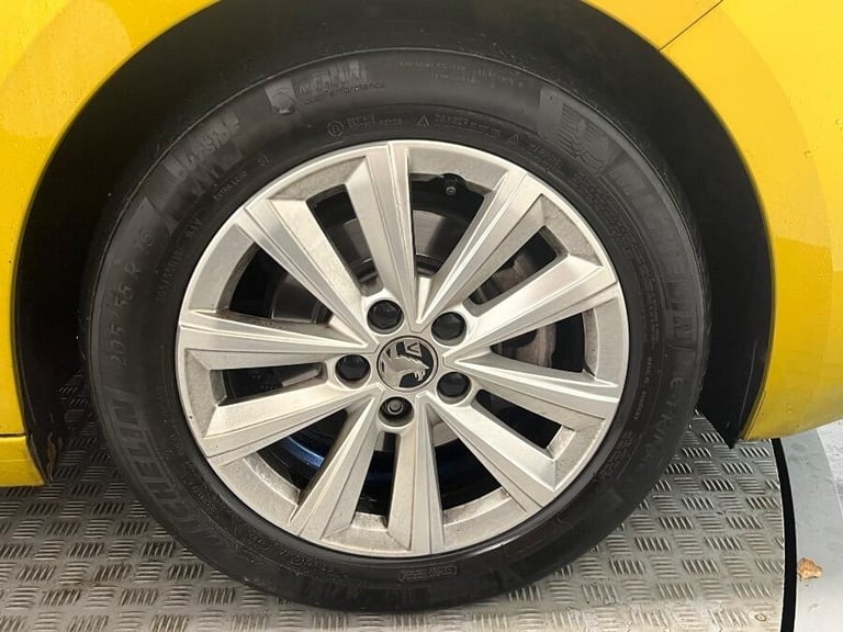 2022 Vauxhall Astra 1.2 Turbo Design Hatchback 5dr Petrol Manual Euro 6 (s/s) (130 Ps) HATCHBACK ...