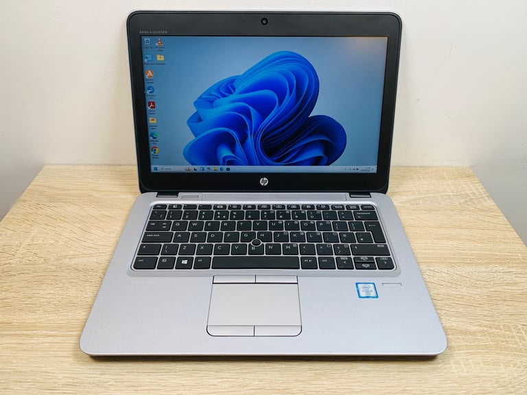 HP i5 16GB 512GB SSD UltraFast Slimline FHD Laptop, Microsoft office