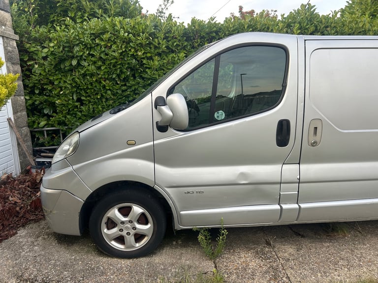 2009 Renault Trafic Sport 2.0l dci 115
