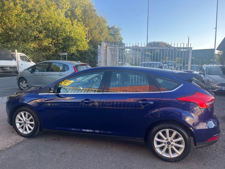 2016 Ford Focus 1.0 EcoBoost 125 Titanium 5dr Auto HATCHBACK Petrol Automatic