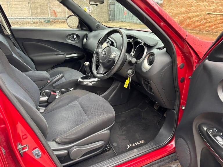 2014 Nissan Juke 1.6 N-Tec 5dr HATCHBACK Petrol Manual