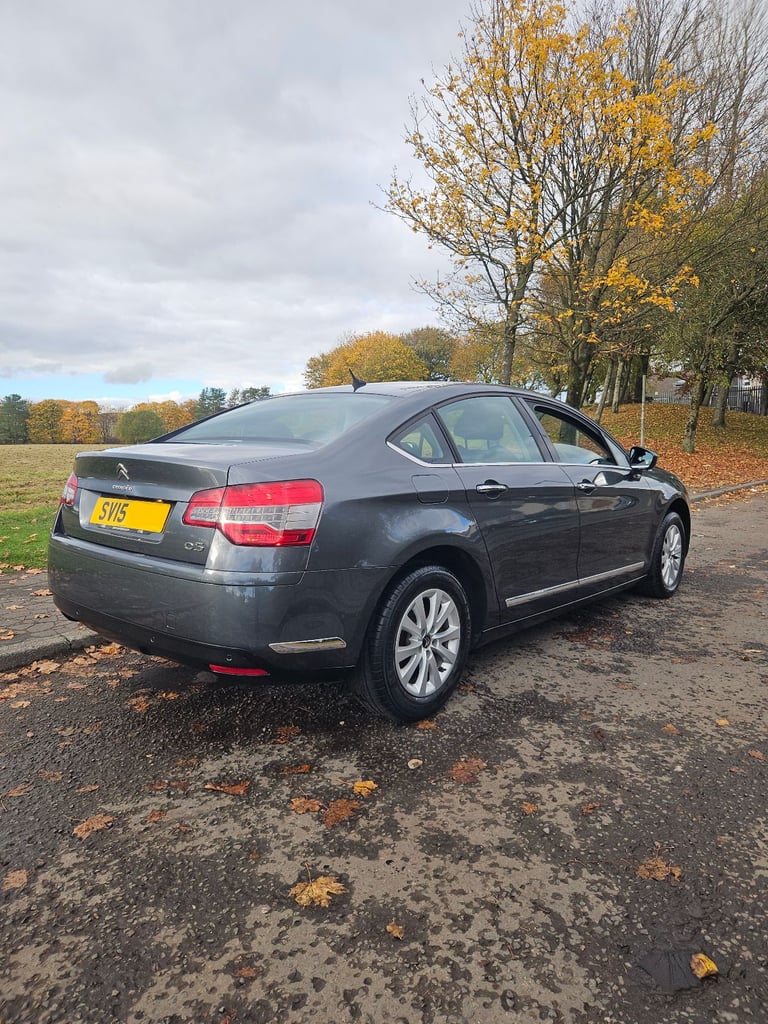 15/ reg citroen C5 1.6 hdi £35 tax sim  mondeo insignia 508 avensis  i40