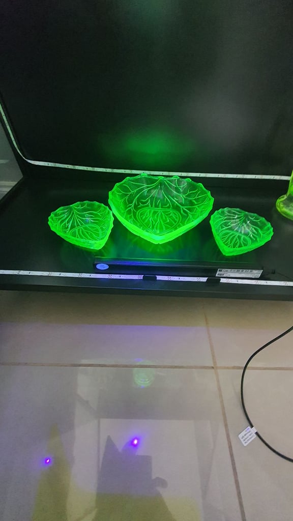 Uranium glass bowl 2 dishes