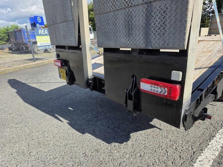 2020 Volvo FM430 8X4 27ft Beavertail/ Flat