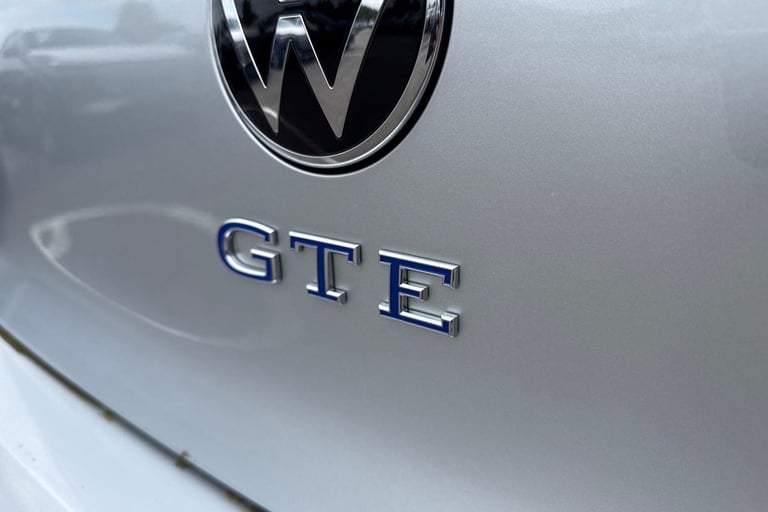 2025 Volkswagen Golf 1.4 TSI 13kWh GTE DSG Euro 6 (s/s) 5dr Hatchback Automatic