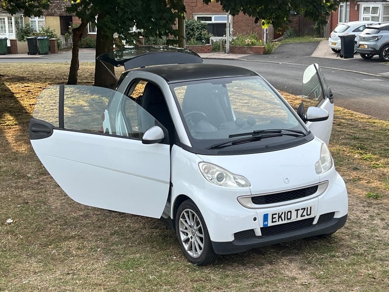 2010 smart fortwo CDI Passion 2dr Softouch Auto [Luxury Pack] [2010] COUPE Diesel Automatic